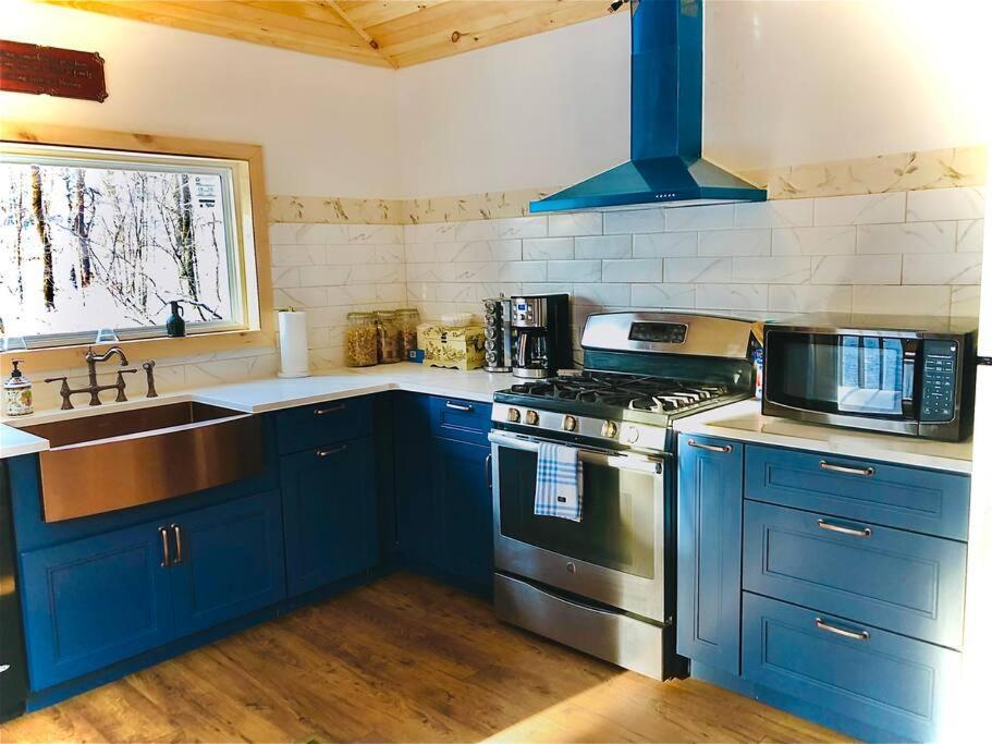 Charming 120-Year-Old Farmhouse By The Creek. Starlight Luaran gambar