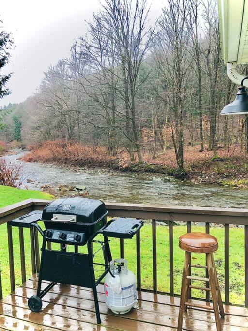 Charming 120-Year-Old Farmhouse By The Creek. Starlight Luaran gambar