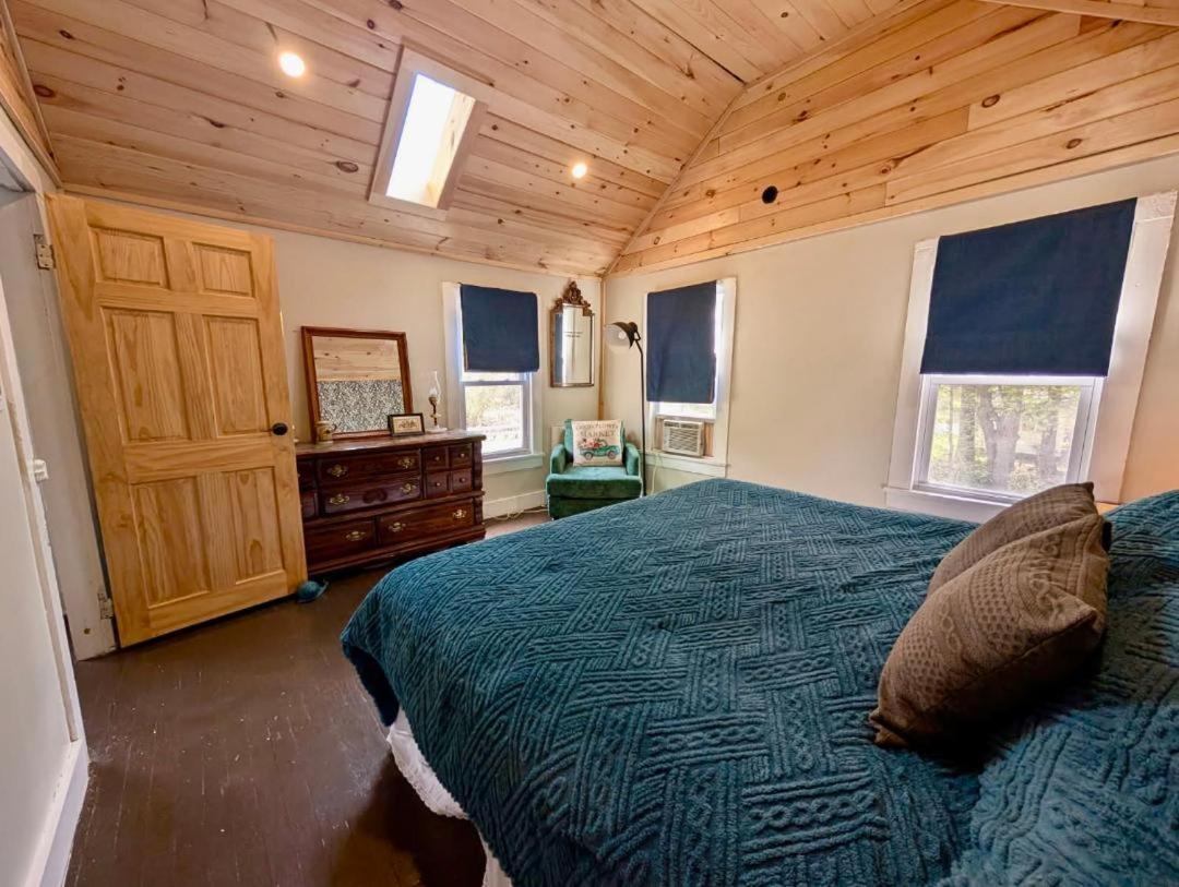 Charming 120-Year-Old Farmhouse By The Creek. Starlight Luaran gambar